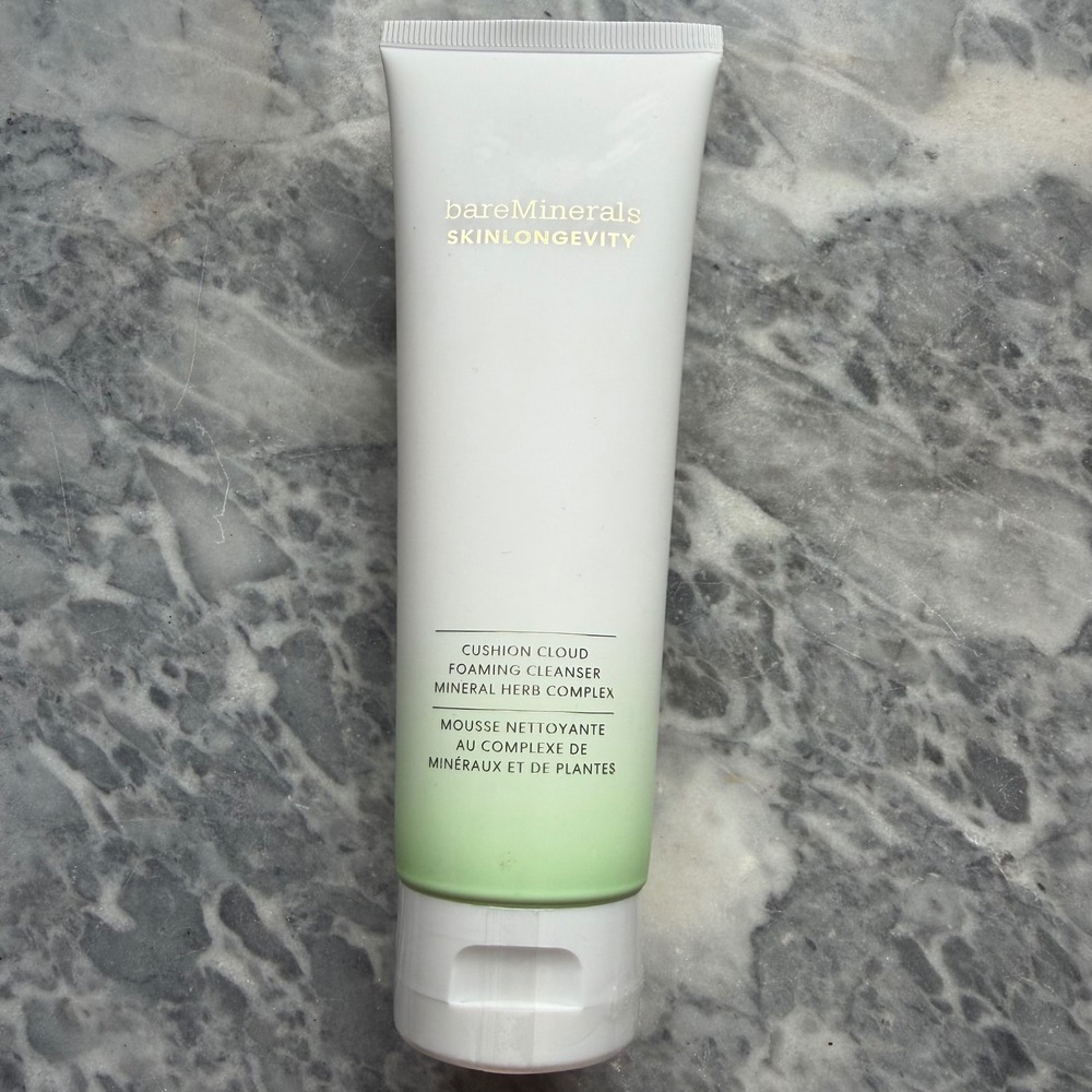 New bareMinerals Skinlongevity Cushion Cloud Foaming Cleanser